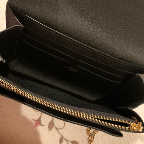 SOLD Louis Vuitton Empreinte Vavin WOC crossbody - Picture 6 of 8